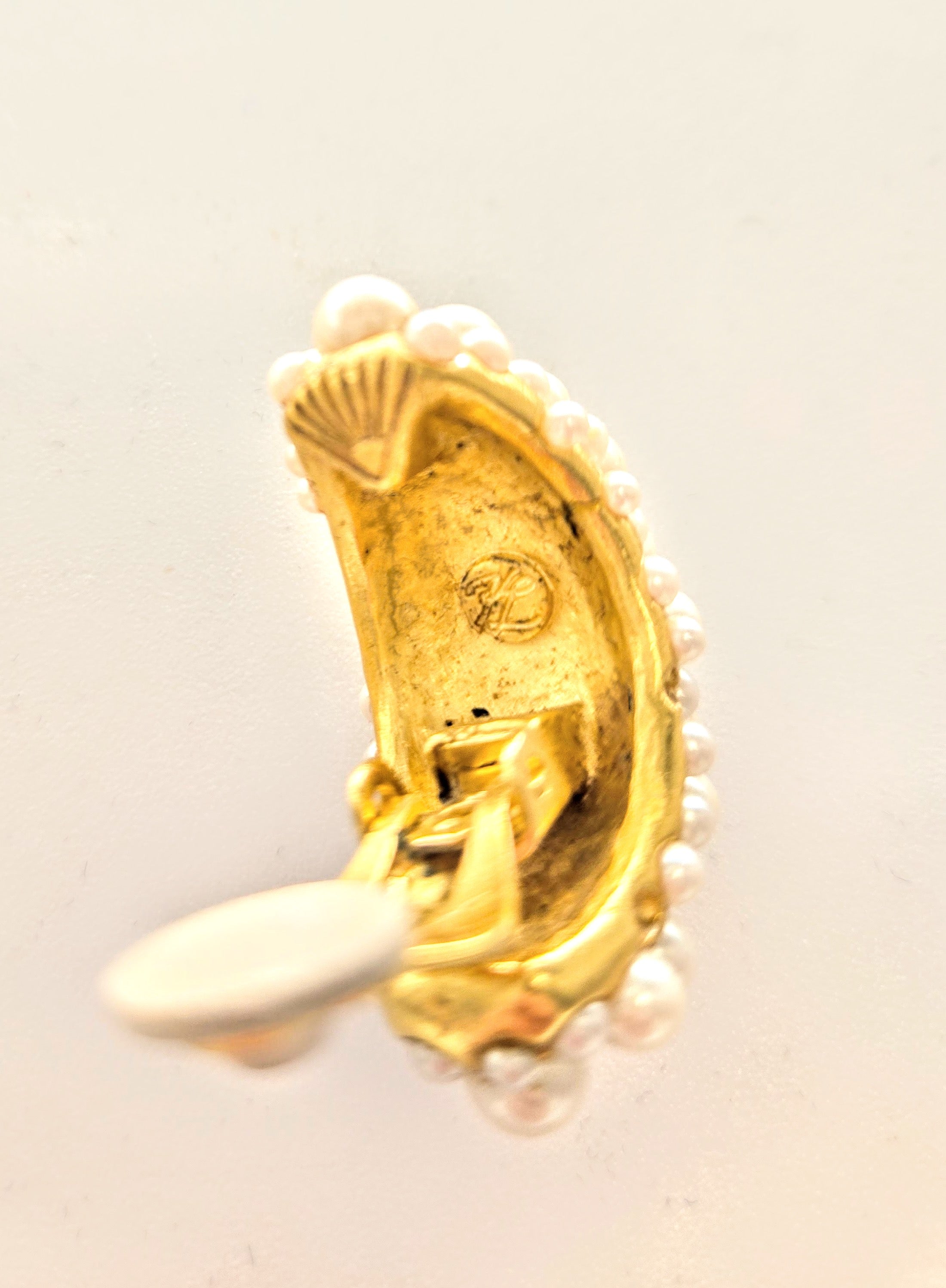 Boucles d’oreilles clips Karl Lagerfeld