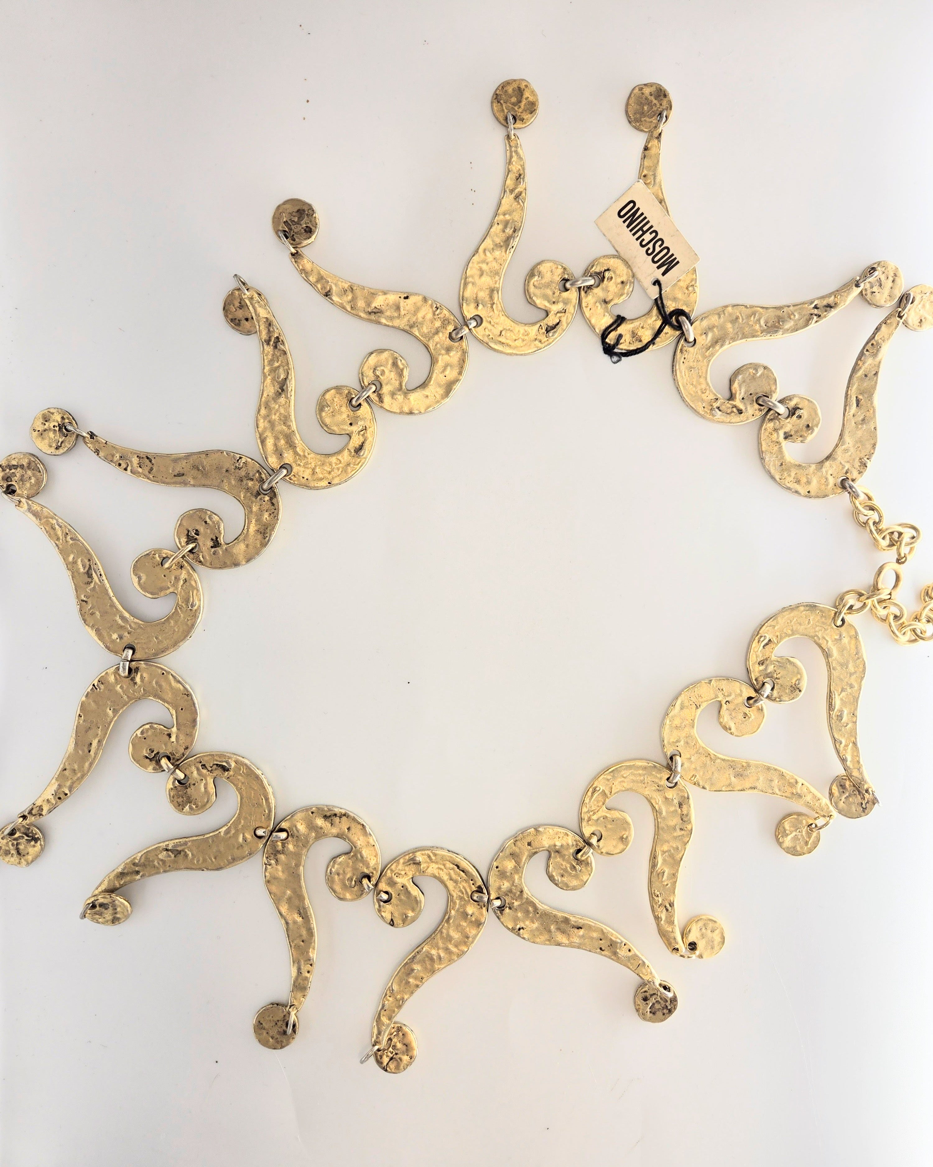 Collier Moschino plaqué or