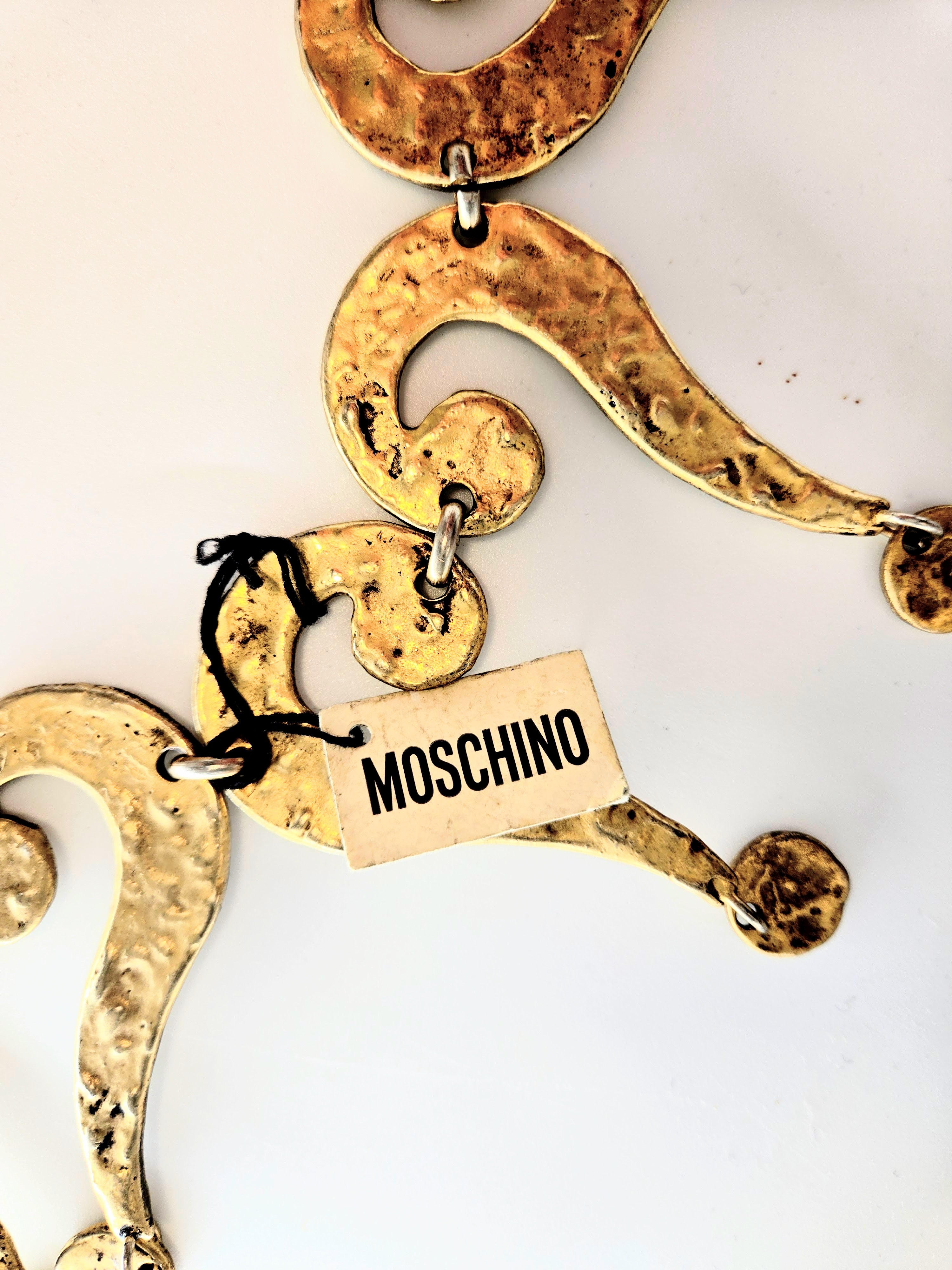 Collier Moschino plaqué or