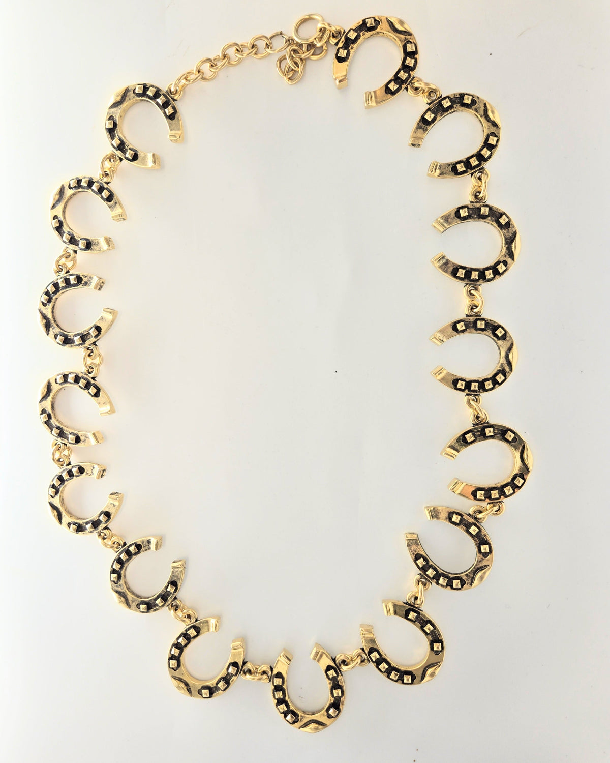 Collier Moschino fer à cheval