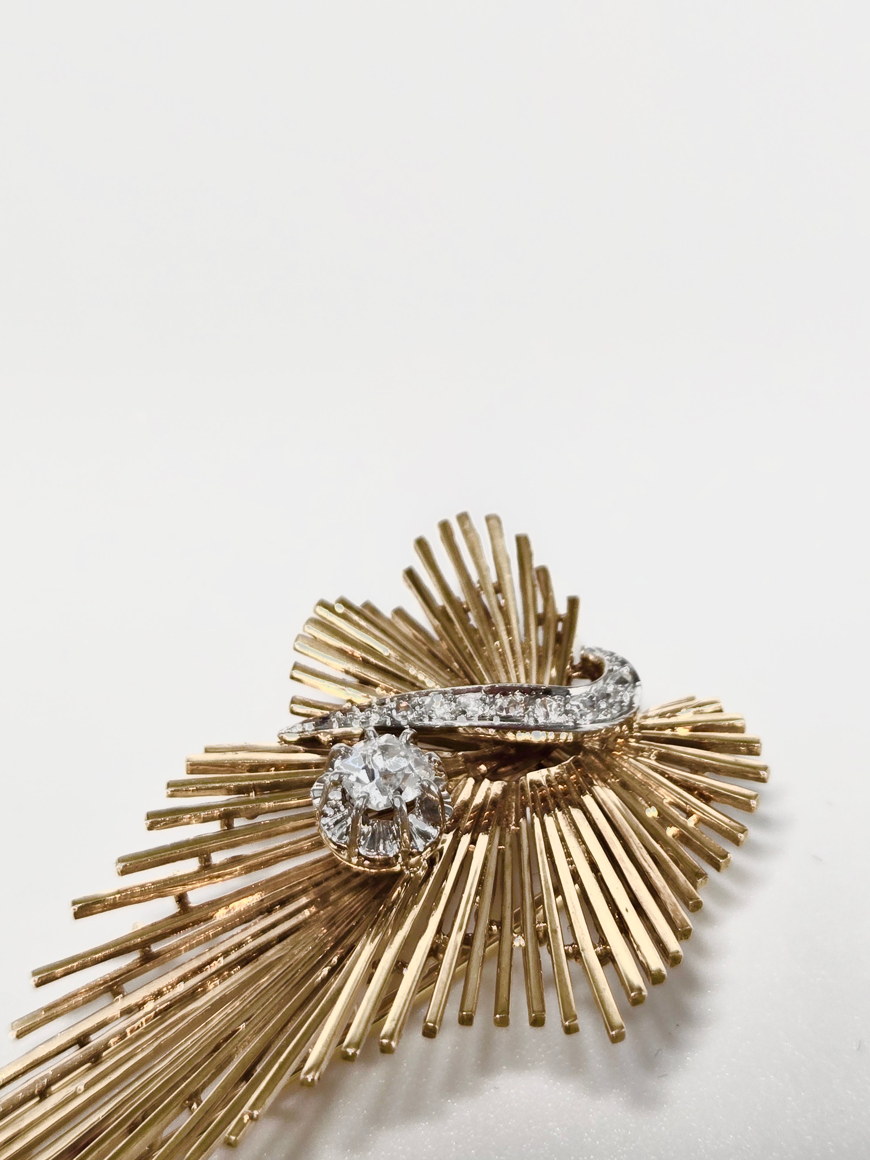 Broche or jaune années 50 – étoile filante diamants anciens