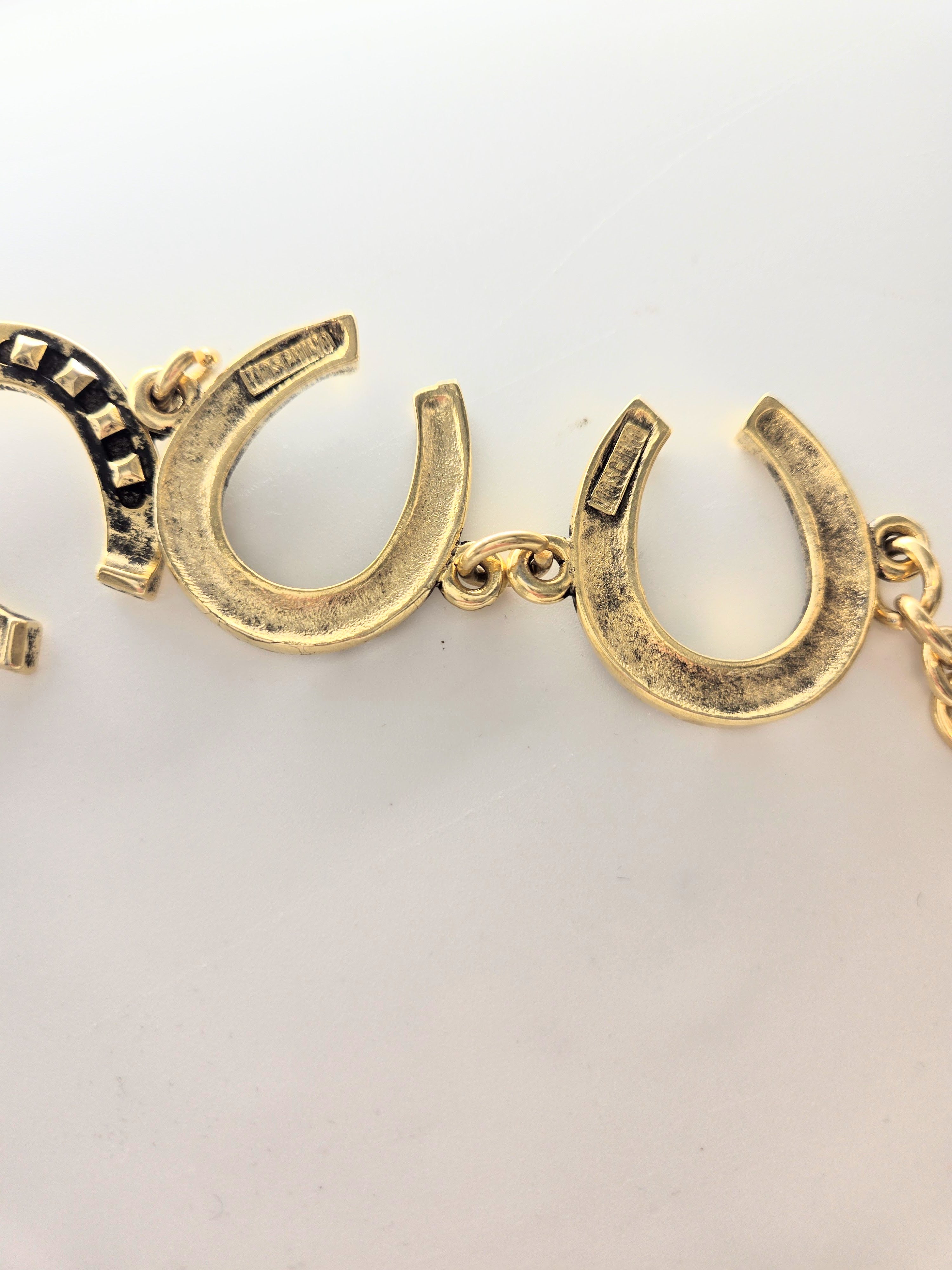 Collier Moschino fer à cheval