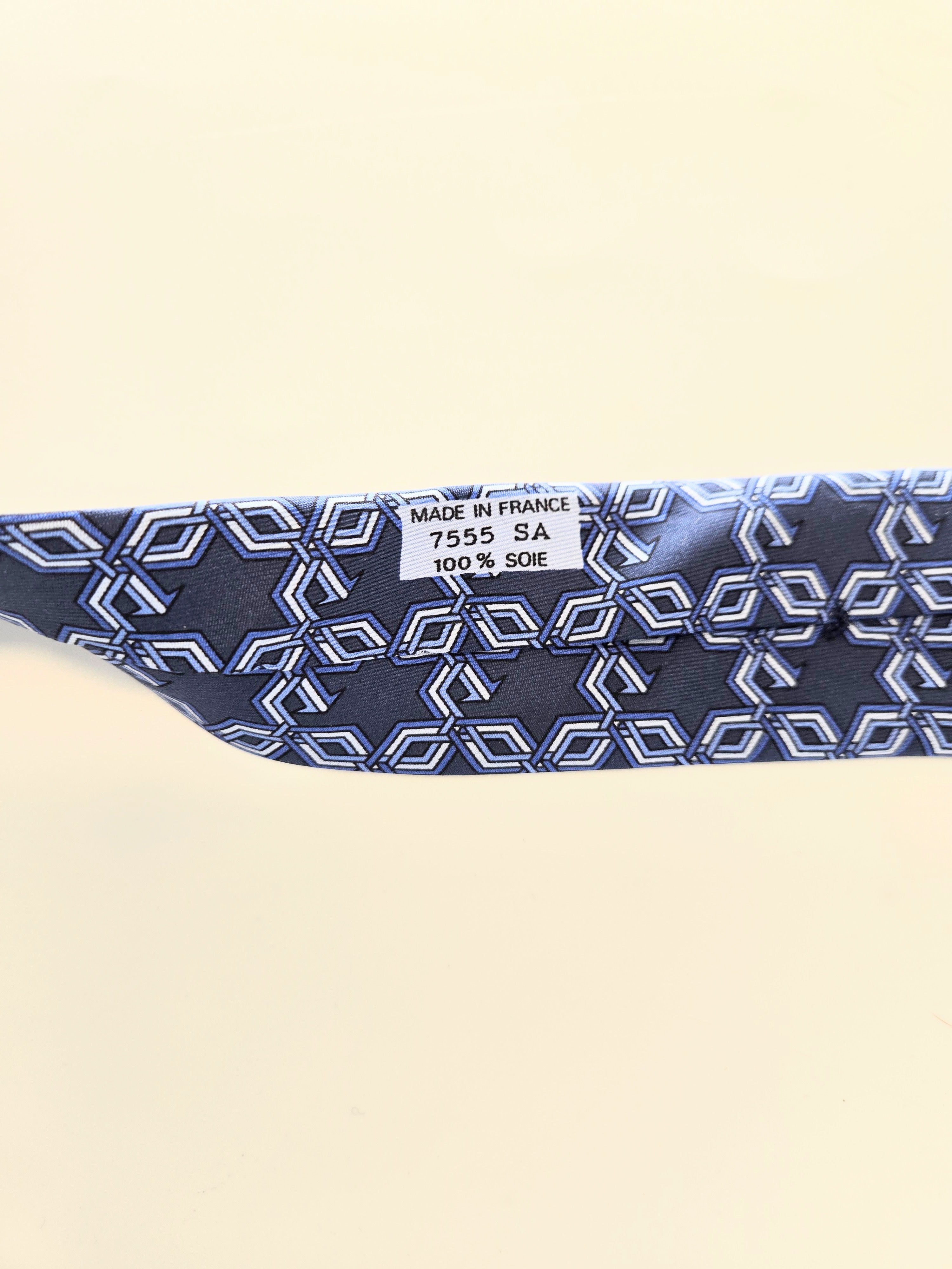 Cravate Hermès bleu « Tour Auto »