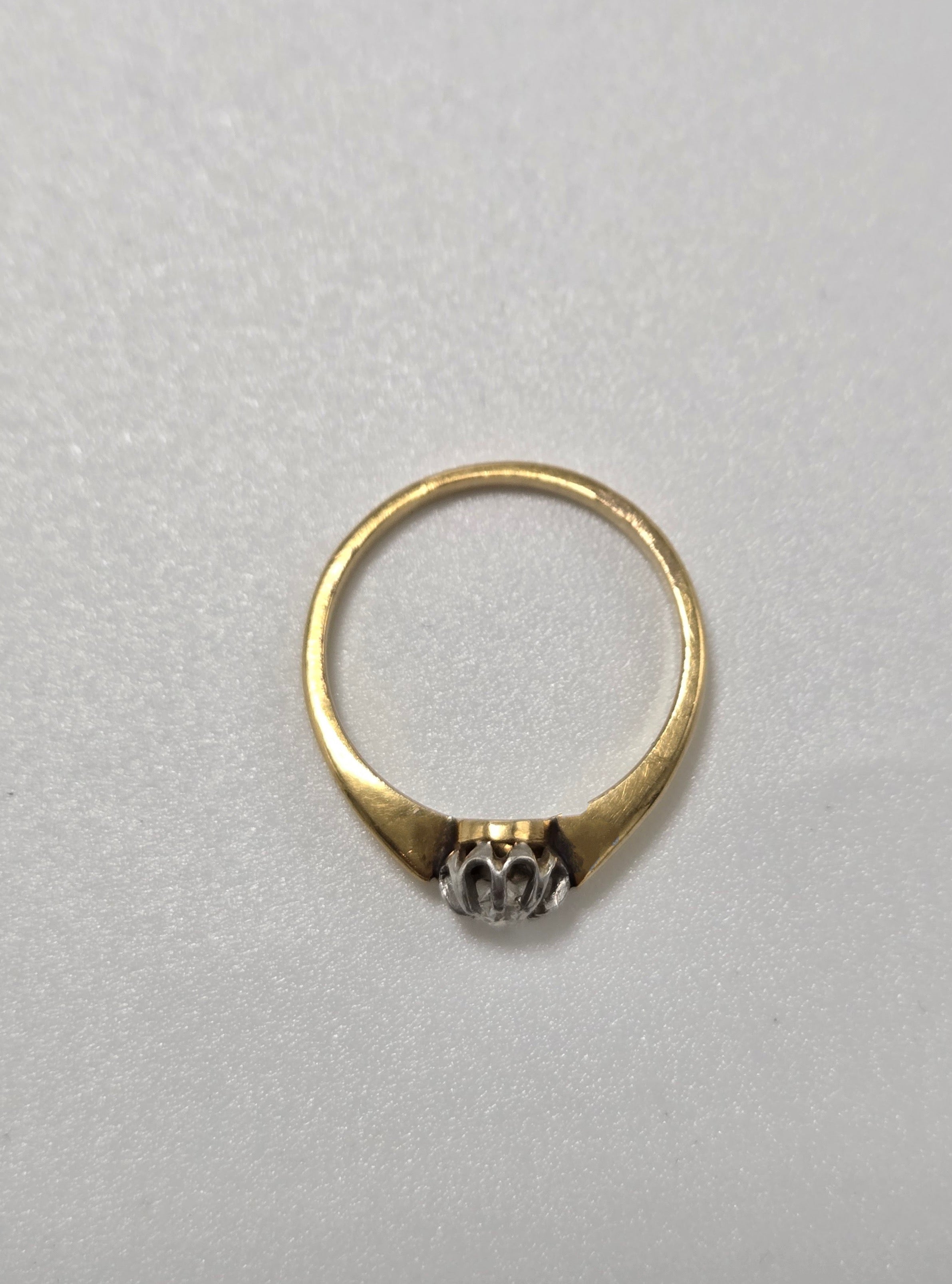 Bague en or 18k et or blanc diamant taille ancienne – bague ancienne élégante