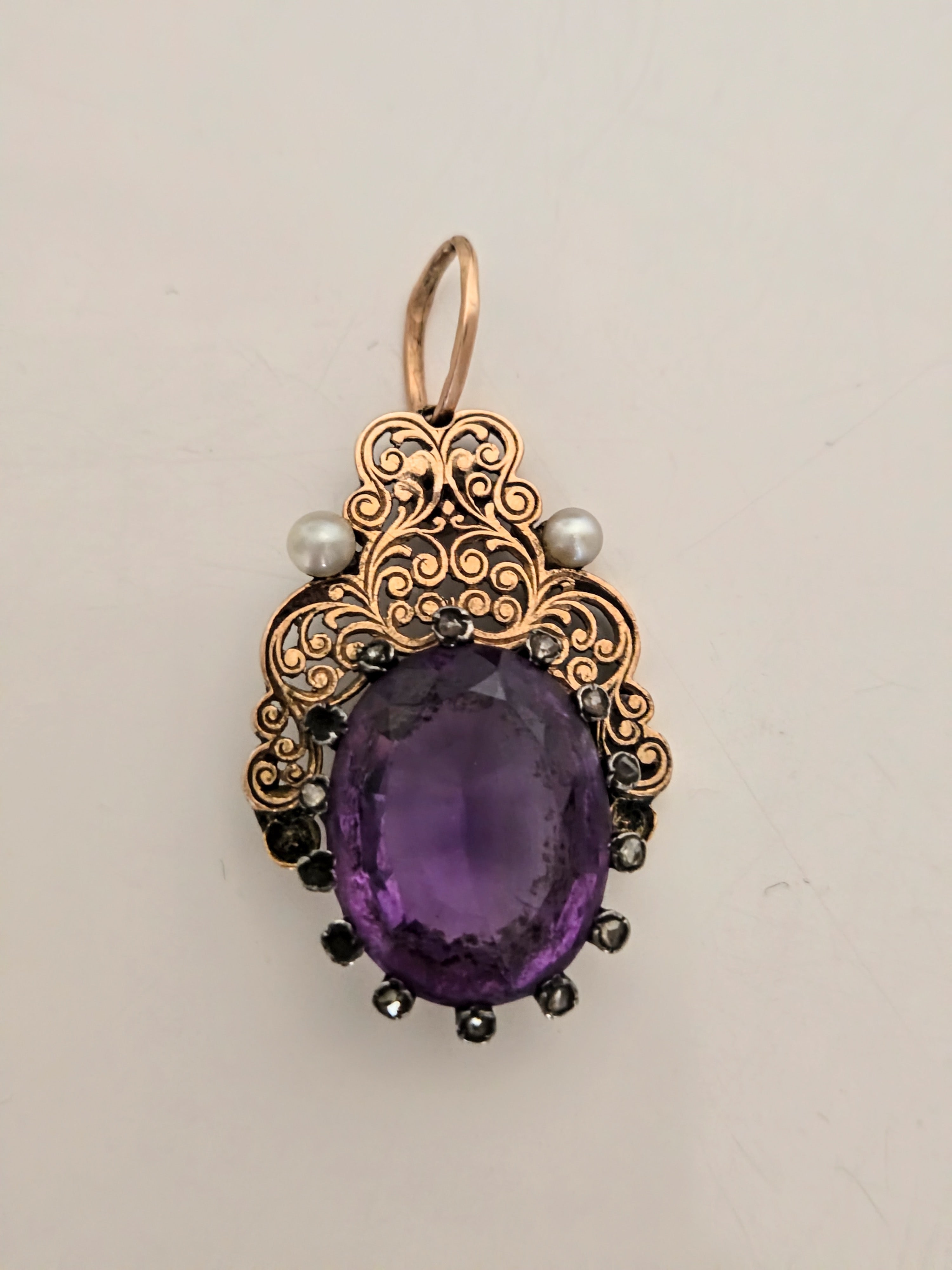 Pendentif ancien en or jaune améthyste et perles – bijou XIXe siècle